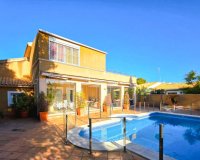 Rynek wtórny - Villa - Orihuela - Campoamor