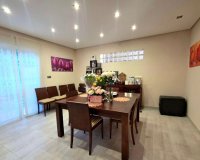 Rynek wtórny - Villa - Orihuela - Campoamor