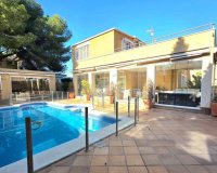 Rynek wtórny - Villa - Orihuela - Campoamor