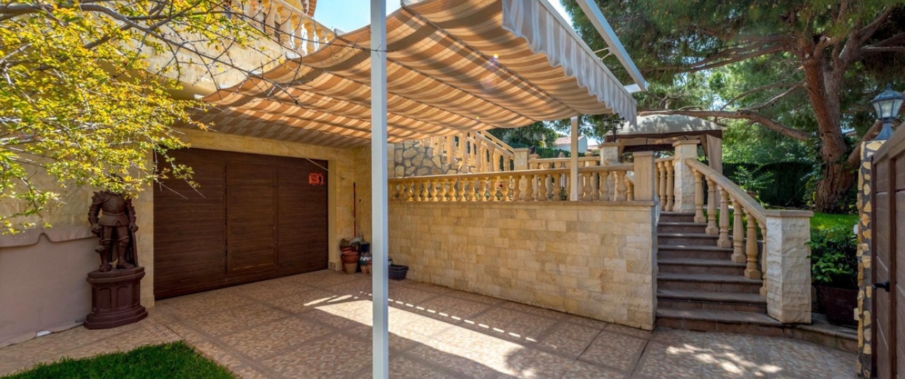 Rynek wtórny - Villa - Orihuela - Campoamor