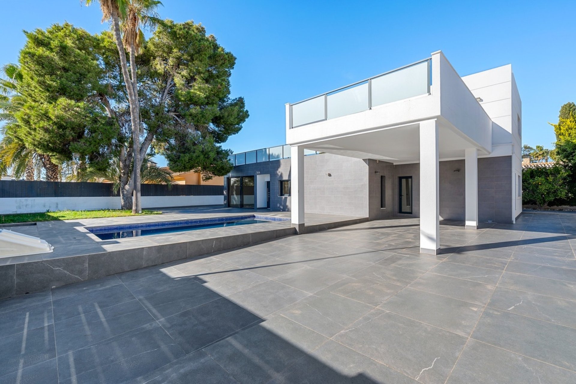Rynek wtórny - Villa - Orihuela - Campoamor
