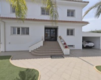 Rynek wtórny - Villa - Orihuela - Campoamor