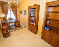 Rynek wtórny - Villa - Orihuela - Campoamor