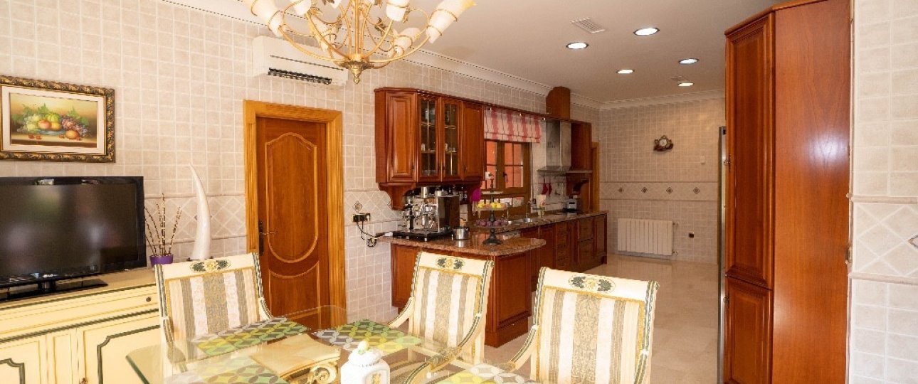 Rynek wtórny - Villa - Orihuela - Campoamor