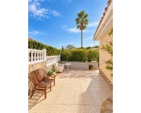 Rynek wtórny - Villa - Orihuela - Campoamor