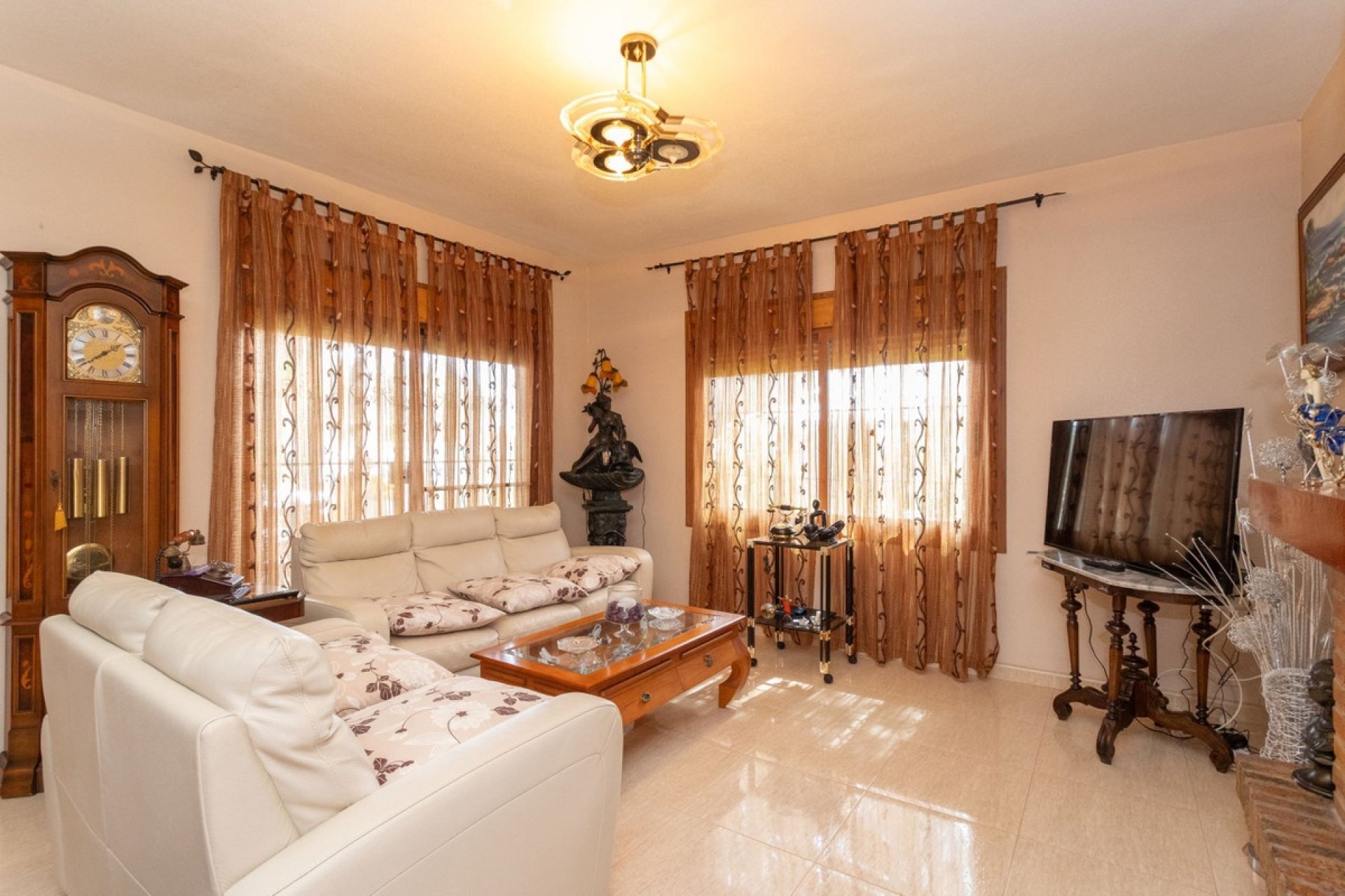 Rynek wtórny - Villa - Orihuela - Campoamor