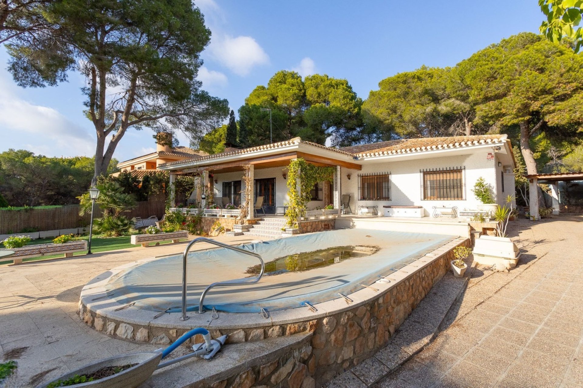 Rynek wtórny - Villa - Orihuela - Campoamor