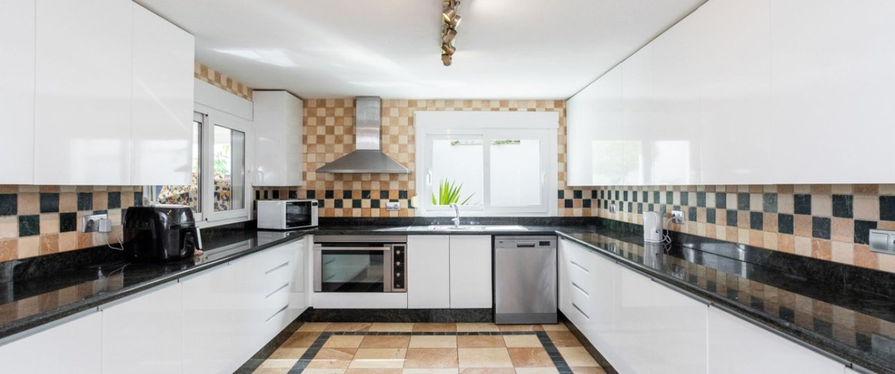 Rynek wtórny - Villa - Orihuela - Campoamor