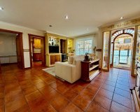 Rynek wtórny - Villa - Orihuela - La Zenia