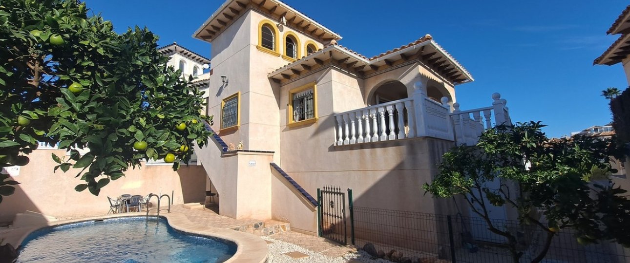 Rynek wtórny - Villa - Orihuela - La Zenia