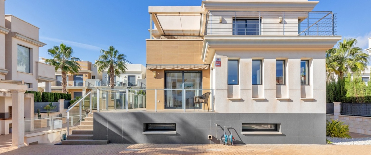 Rynek wtórny - Villa - Orihuela - La Zenia