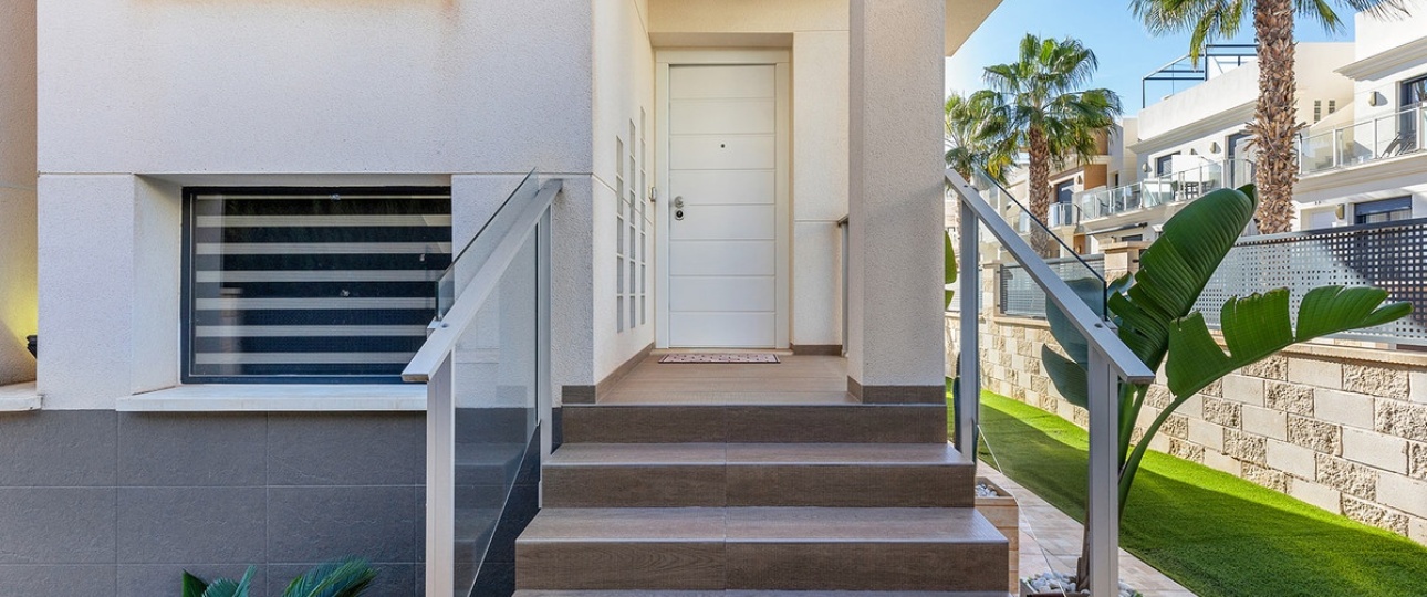 Rynek wtórny - Villa - Orihuela - La Zenia