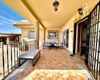 Rynek wtórny - Villa - Orihuela - La Zenia