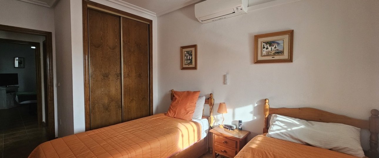 Rynek wtórny - Villa - Orihuela - La Zenia