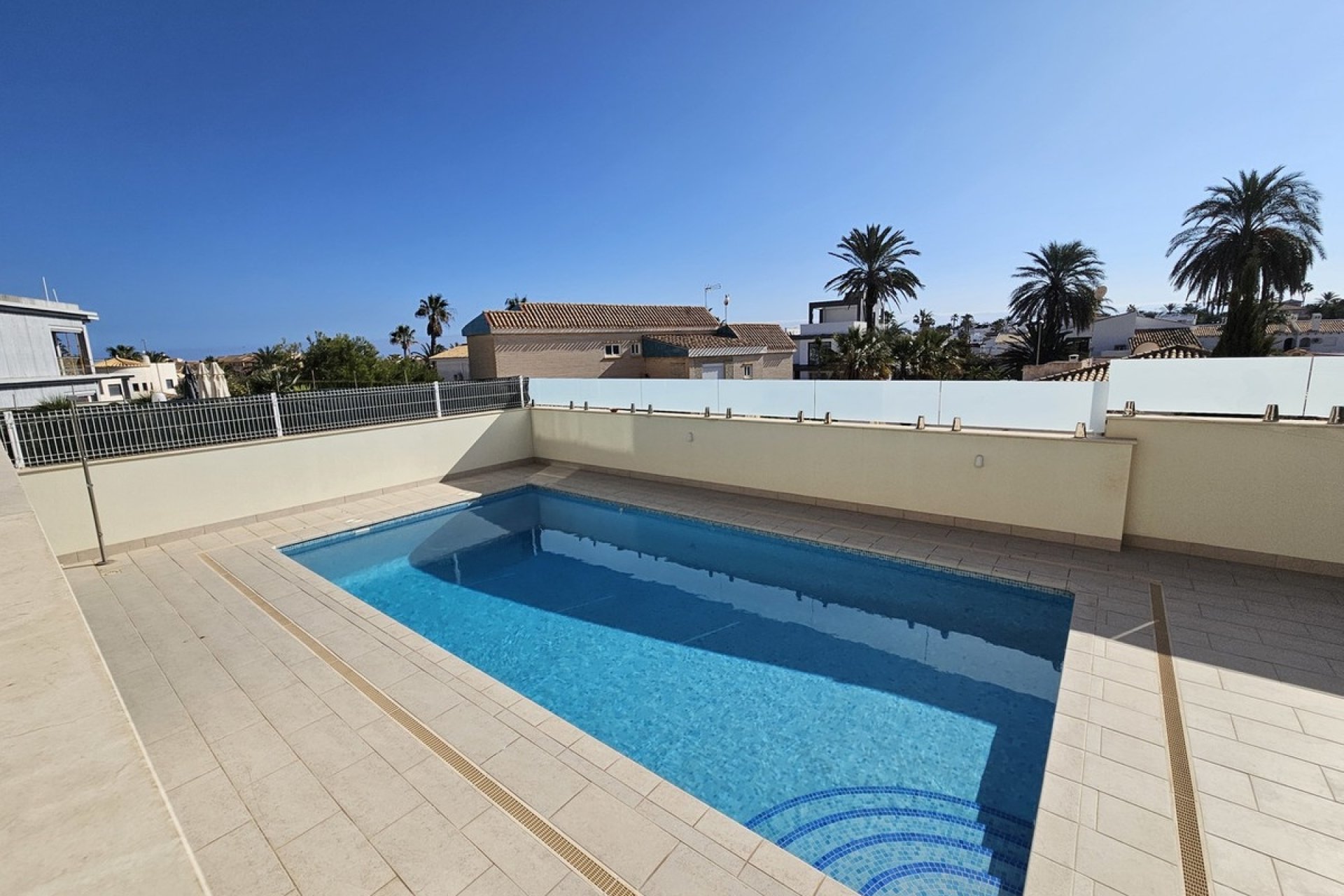 Rynek wtórny - Villa - Orihuela - La Zenia