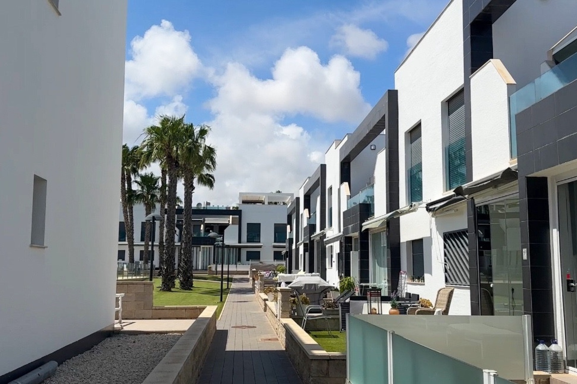 Rynek wtórny - Villa - Orihuela - La Zenia