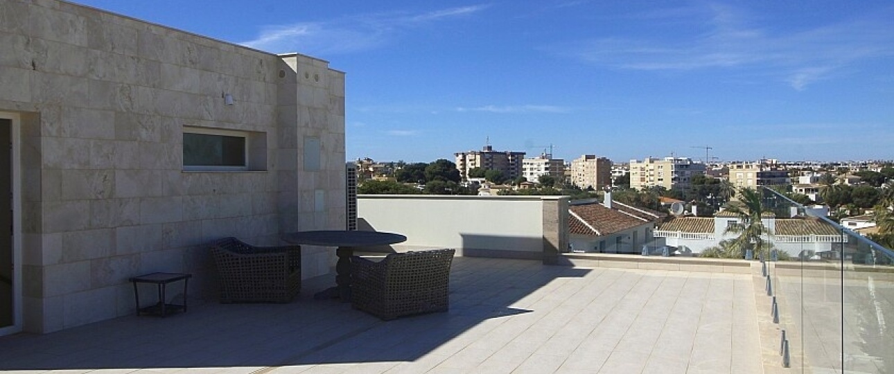 Rynek wtórny - Villa - Orihuela - La Zenia