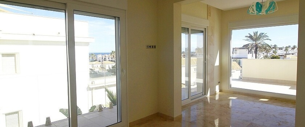 Rynek wtórny - Villa - Orihuela - La Zenia