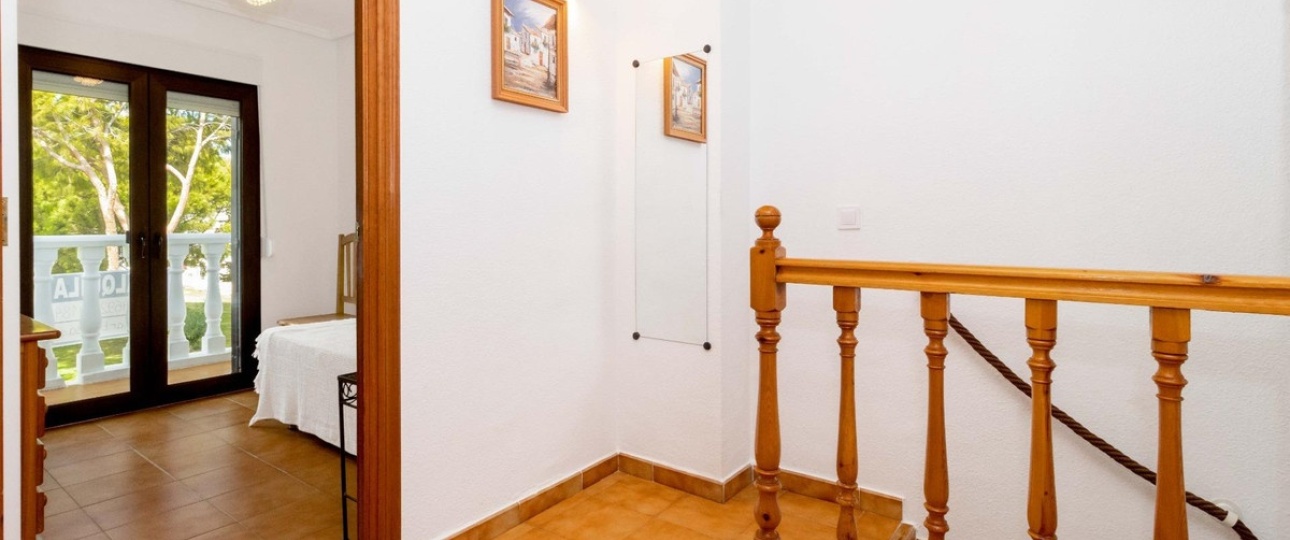 Rynek wtórny - Villa - Orihuela - La Zenia