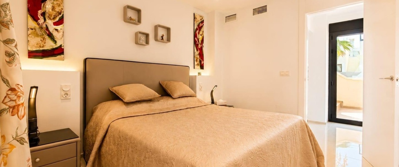 Rynek wtórny - Villa - Orihuela - La Zenia