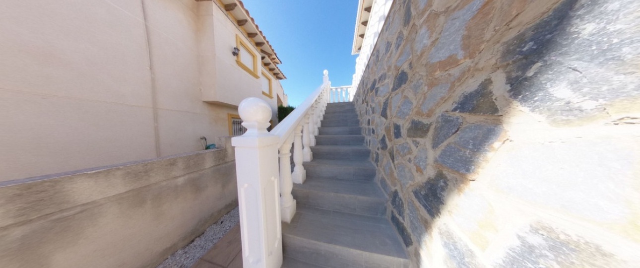 Rynek wtórny - Villa - Orihuela - La Zenia