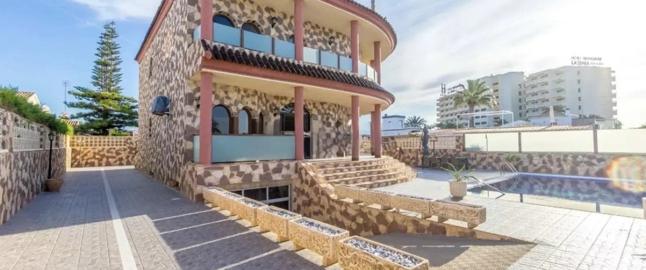 Rynek wtórny - Villa - Orihuela - La Zenia