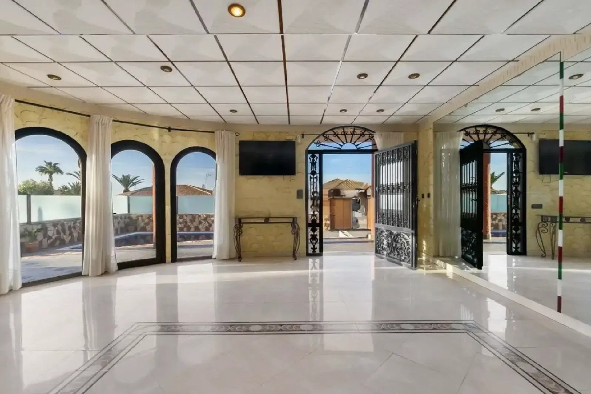 Rynek wtórny - Villa - Orihuela - La Zenia