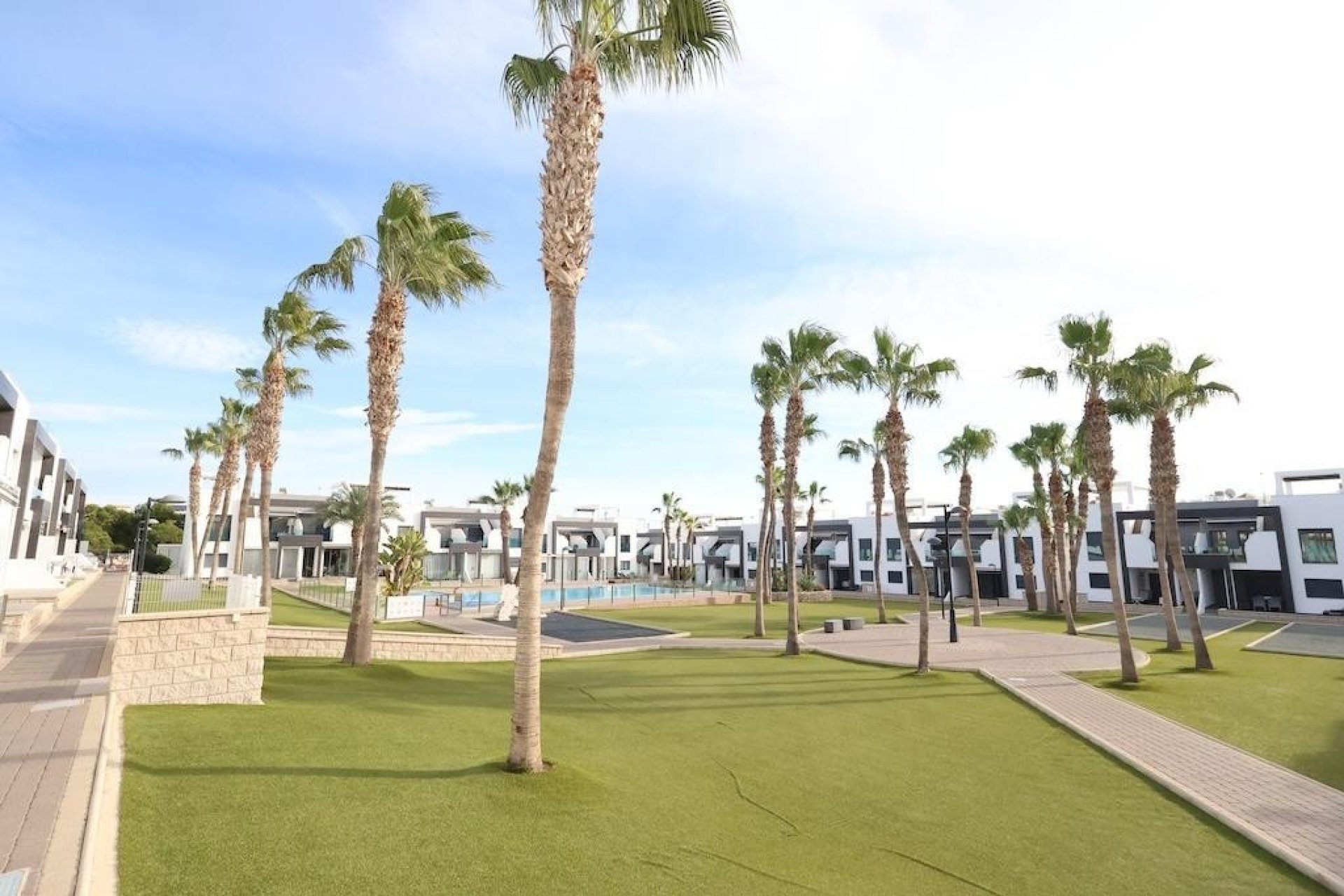Rynek wtórny - Villa - Orihuela - La Zenia