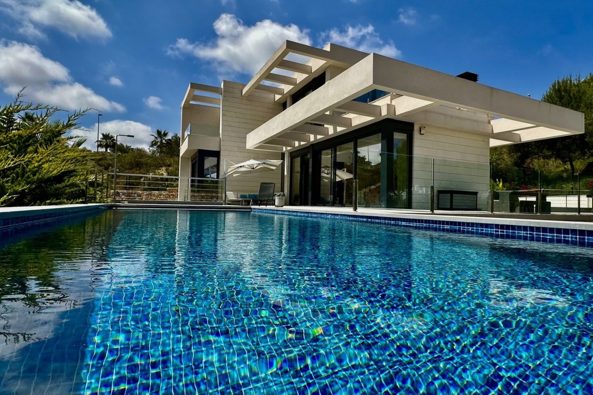 Rynek wtórny - Villa - Orihuela - Las Colinas Golf