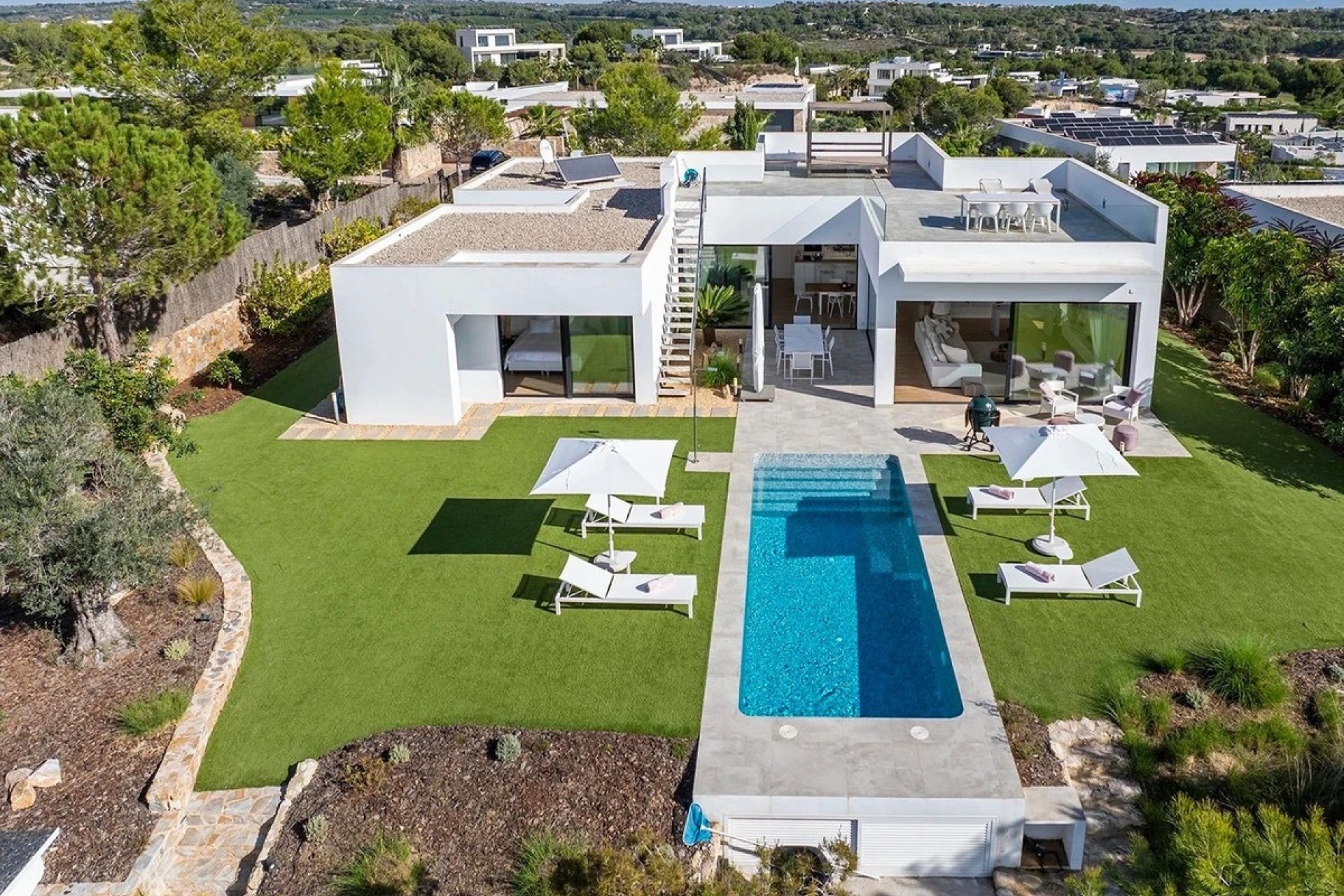 Rynek wtórny - Villa - Orihuela - Las Colinas Golf