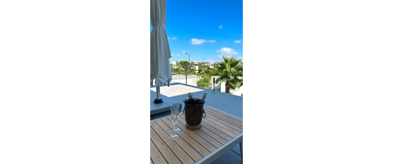 Rynek wtórny - Villa - Orihuela - Las Colinas Golf