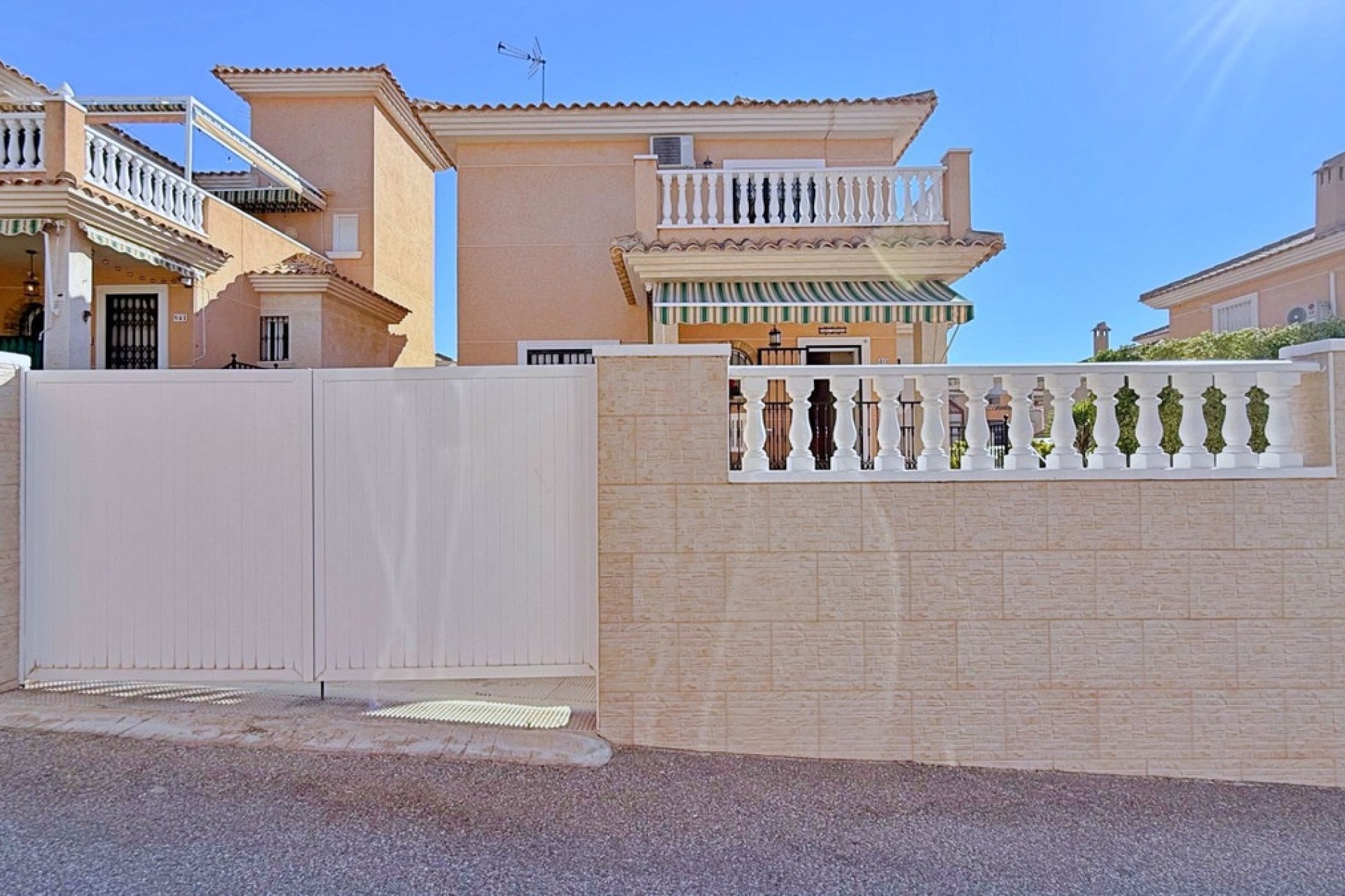 Rynek wtórny - Villa - Orihuela - Orihuela Costa