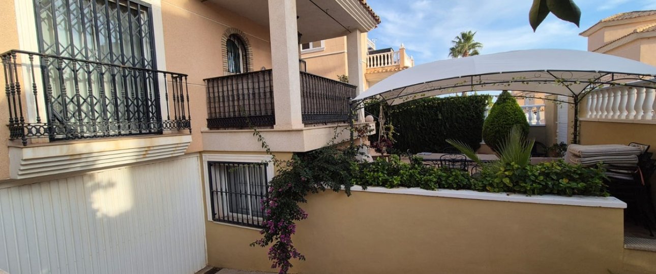 Rynek wtórny - Villa - Orihuela - Orihuela Costa