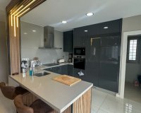 Rynek wtórny - Villa - Orihuela - Orihuela Costa