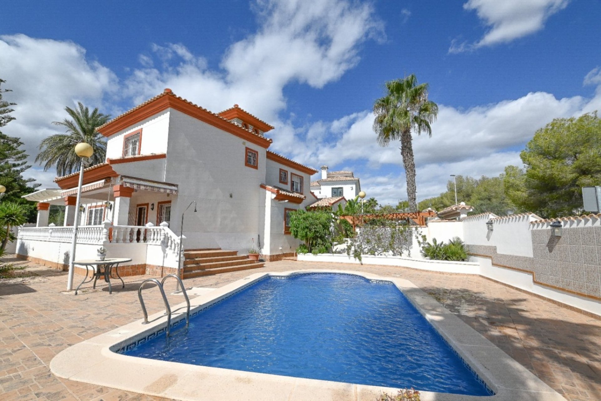 Rynek wtórny - Villa - Orihuela - Orihuela Costa