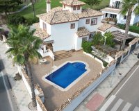 Rynek wtórny - Villa - Orihuela - Orihuela Costa