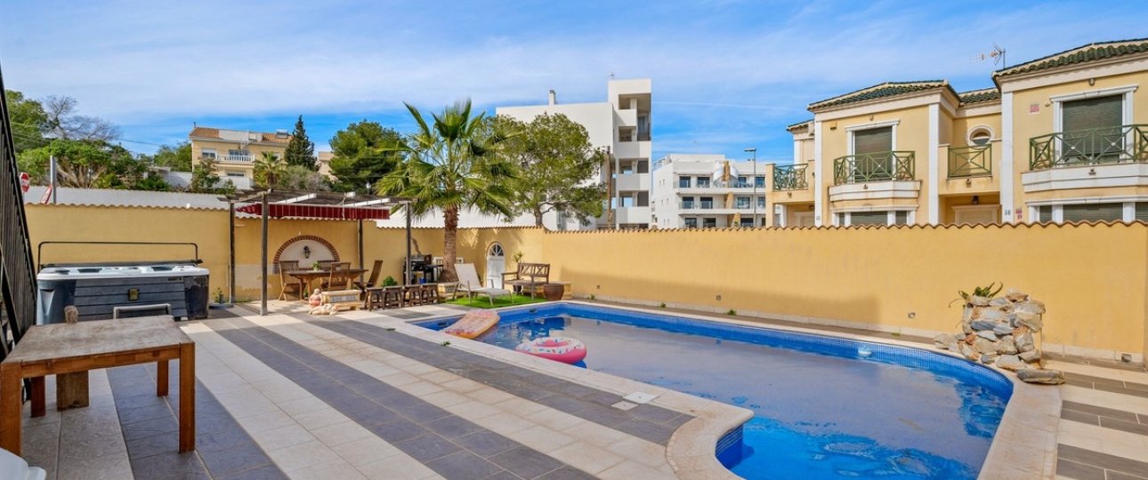 Rynek wtórny - Villa - Orihuela - Orihuela Costa