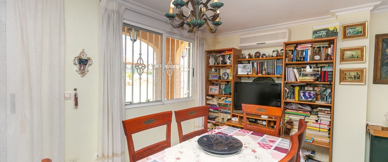 Rynek wtórny - Villa - Orihuela - Orihuela Costa