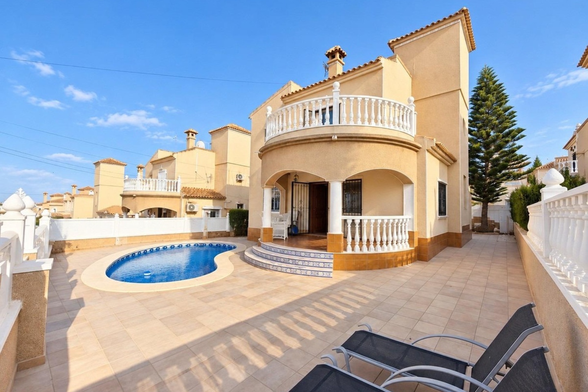 Rynek wtórny - Villa - Orihuela - Orihuela Costa