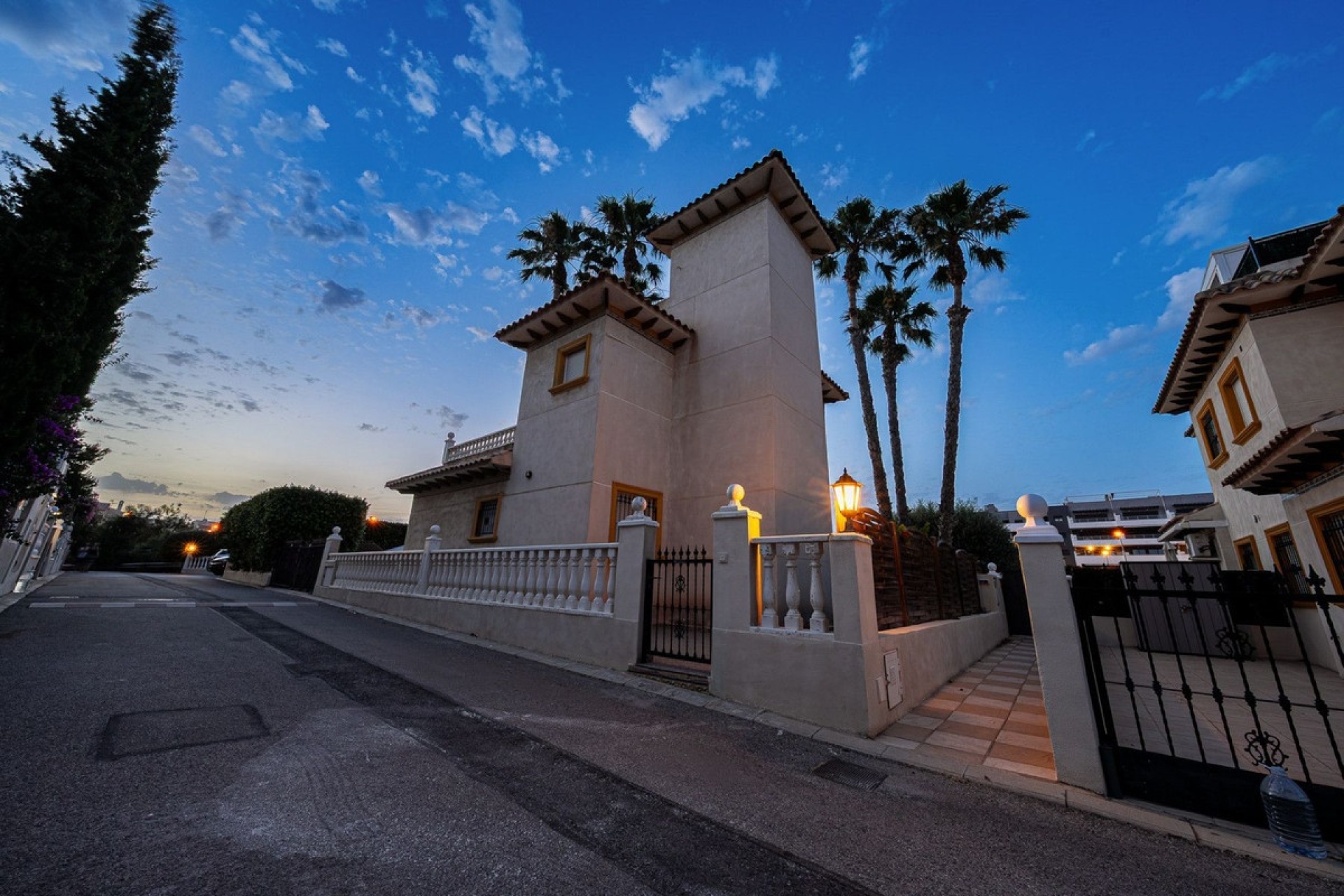 Rynek wtórny - Villa - Orihuela - Orihuela Costa