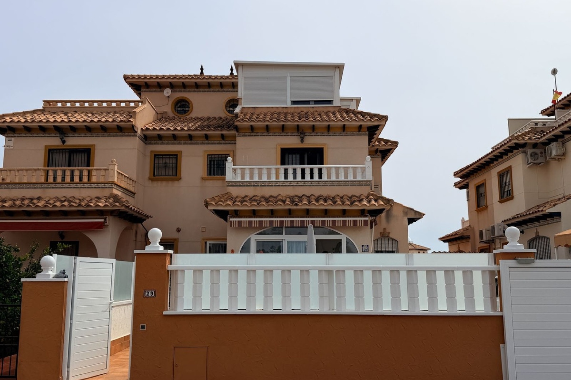 Rynek wtórny - Villa - Orihuela - Orihuela Costa