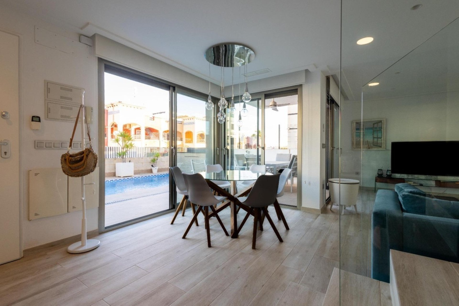 Rynek wtórny - Villa - Orihuela - Orihuela Costa