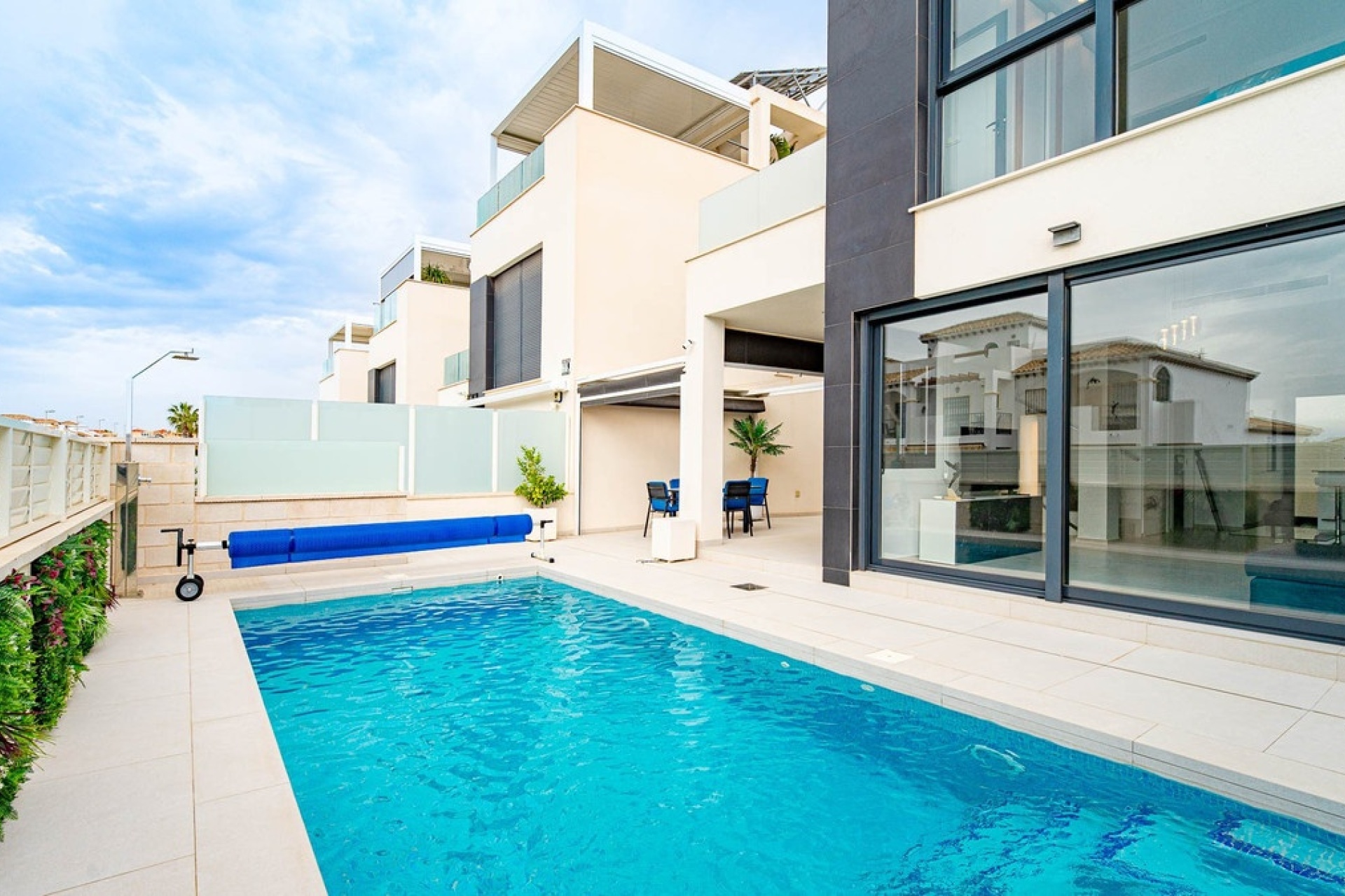 Rynek wtórny - Villa - Orihuela - Punta Prima