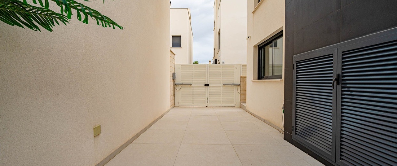 Rynek wtórny - Villa - Orihuela - Punta Prima