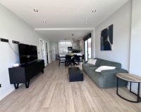 Rynek wtórny - Villa - Orihuela - Punta Prima
