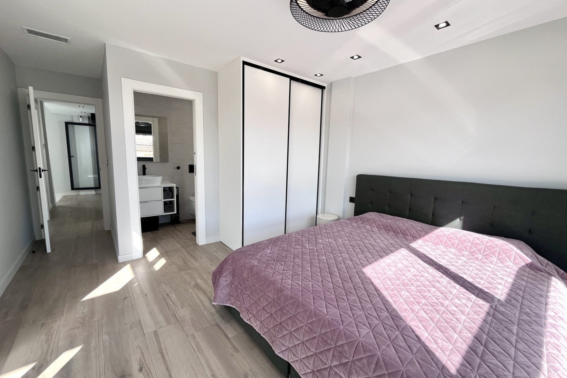 Rynek wtórny - Villa - Orihuela - Punta Prima