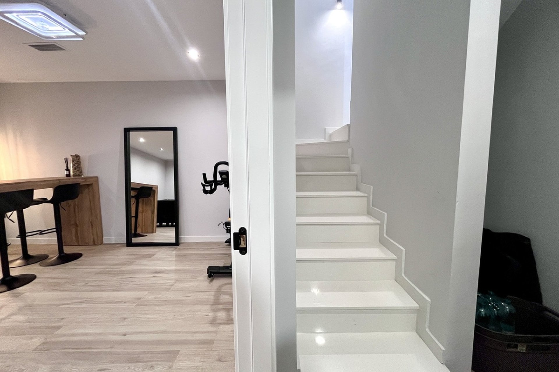 Rynek wtórny - Villa - Orihuela - Punta Prima