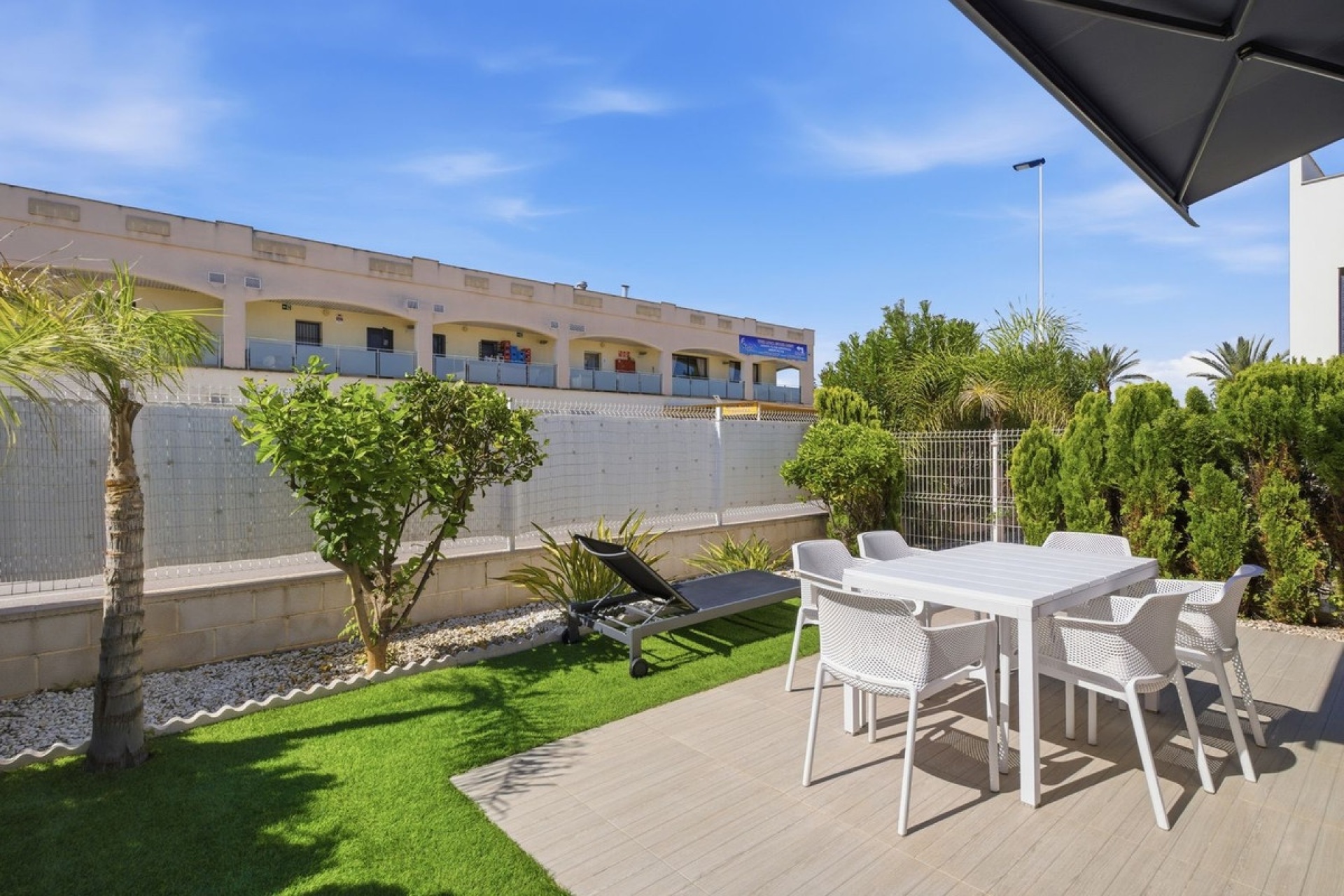 Rynek wtórny - Villa - Orihuela - Punta Prima