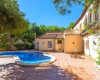 Rynek wtórny - Villa - Orihuela - Punta Prima