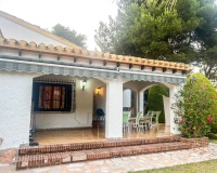 Rynek wtórny - Villa - Orihuela - Punta Prima